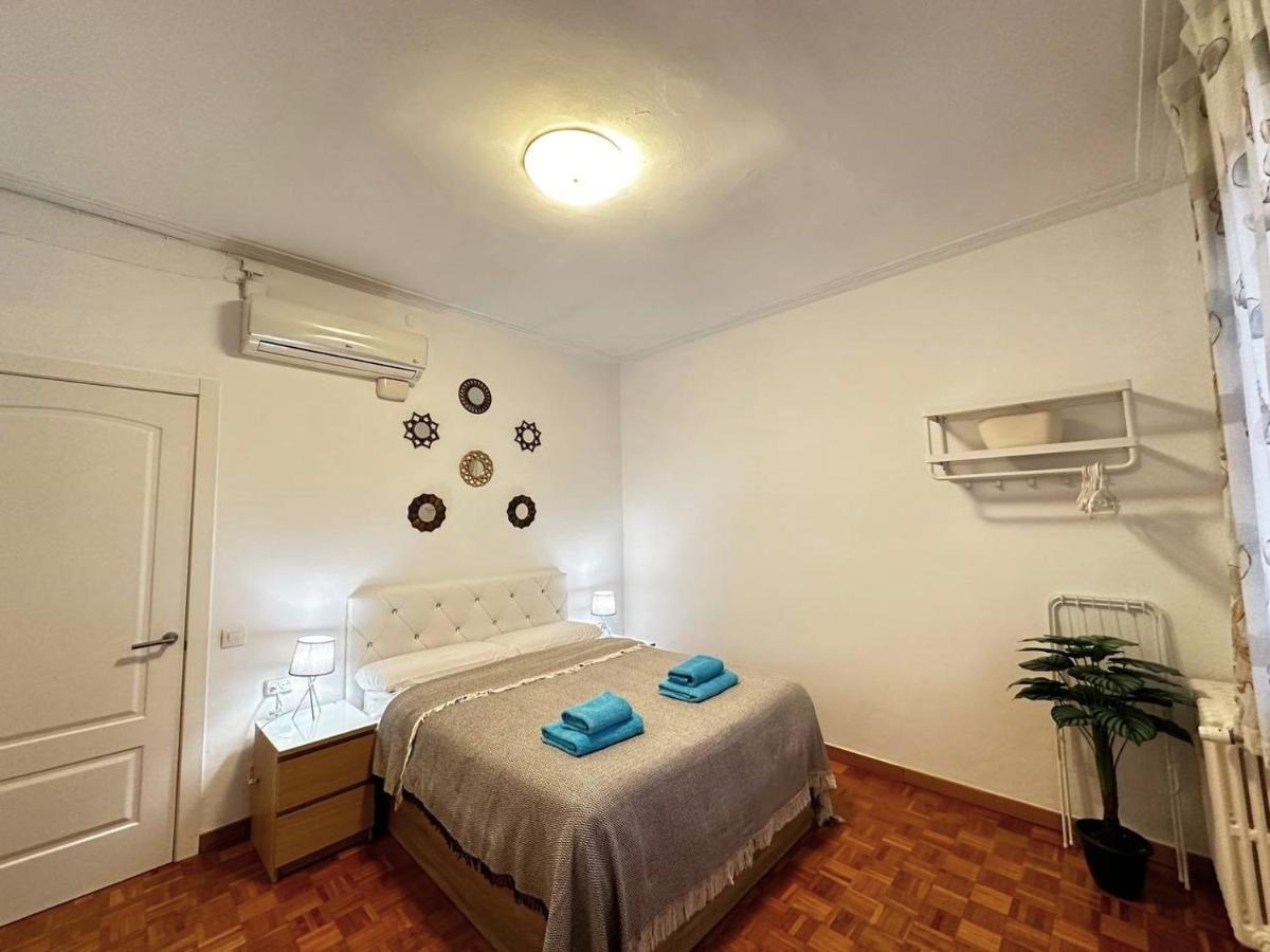 Rooms Nuevo Roger Barcelona Exterior foto